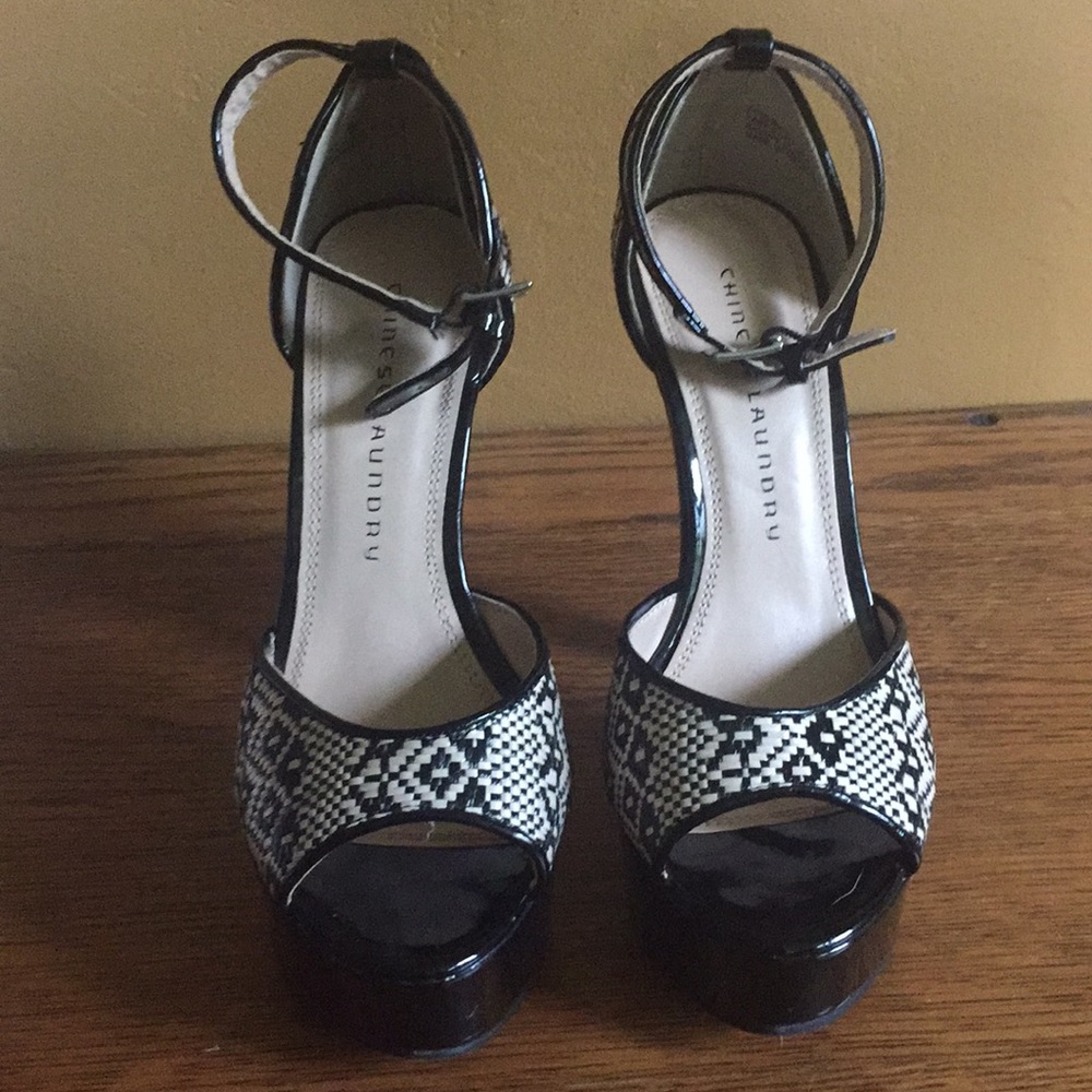 Platform heels - Picture 2 of 4